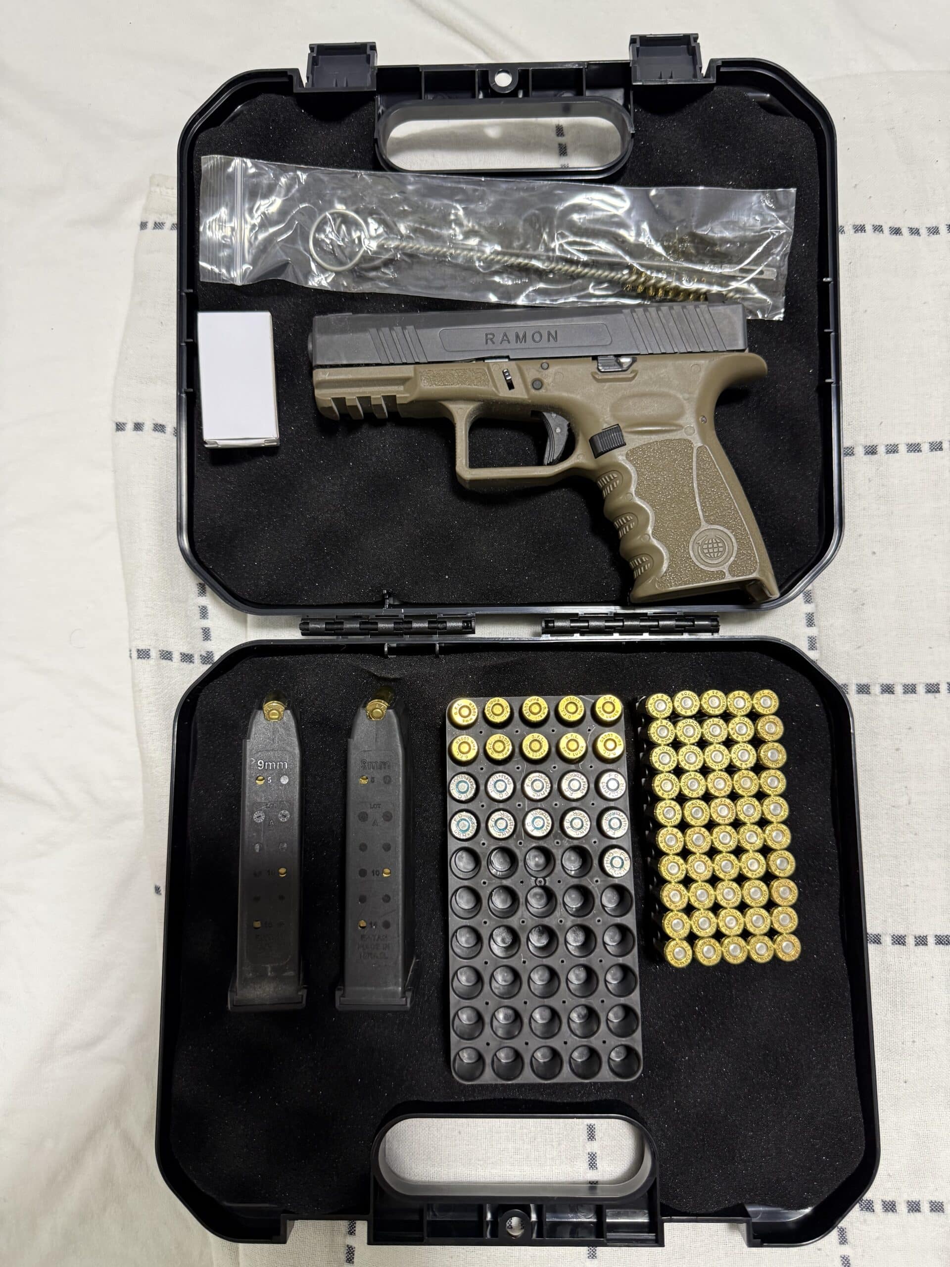 למכירה אקדח רמון BLUE GUN לוח פרסום נשק יד2 | בלו גאן פלטפורמה מתקדמת ...